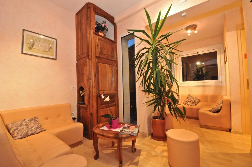 Hotel La Montagne Fleurie Bareges Bagian luar foto
